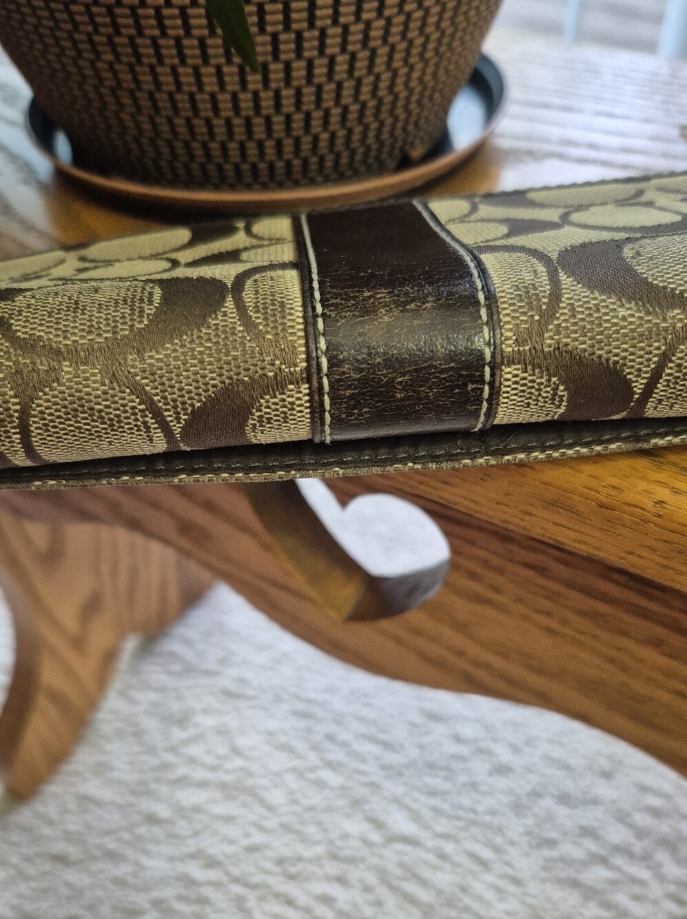 Coach Tan and Brown Signature Canvas Tote with Matching Wallet. GOOD CONDITION - Picture 3 of 17